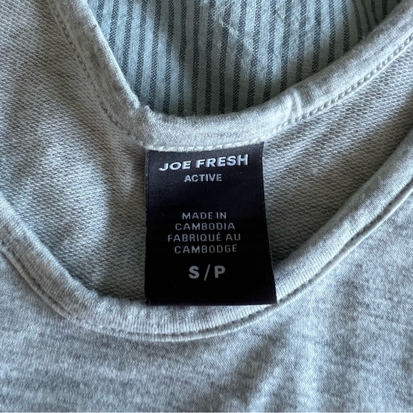 Joe Fresh Onesie/Romper - Picture 3 of 4